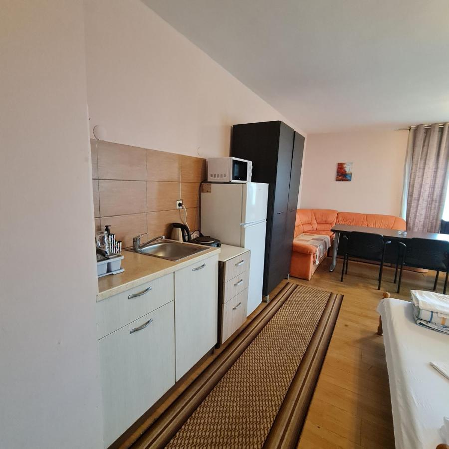 Ferienwohnung Елка Burgas City Exterior foto