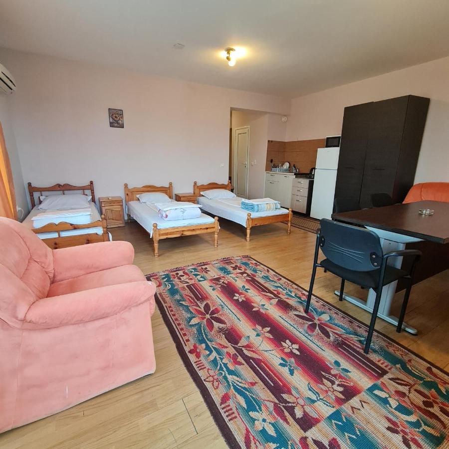 Ferienwohnung Елка Burgas City Exterior foto