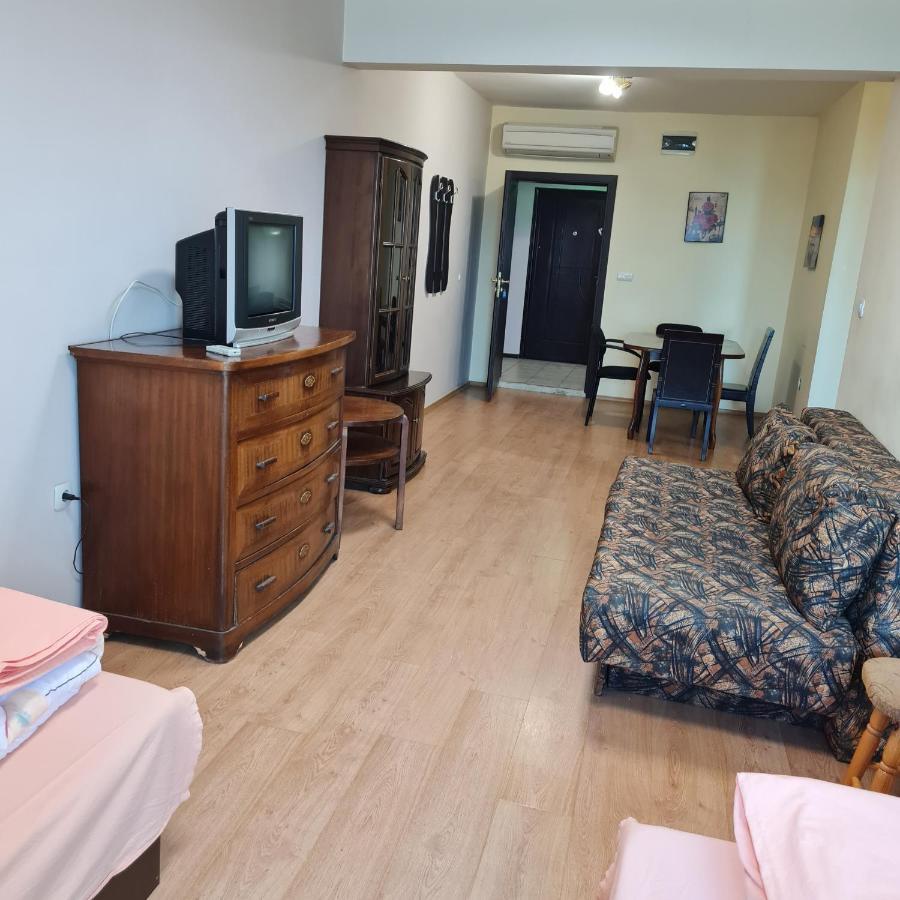 Ferienwohnung Елка Burgas City Exterior foto